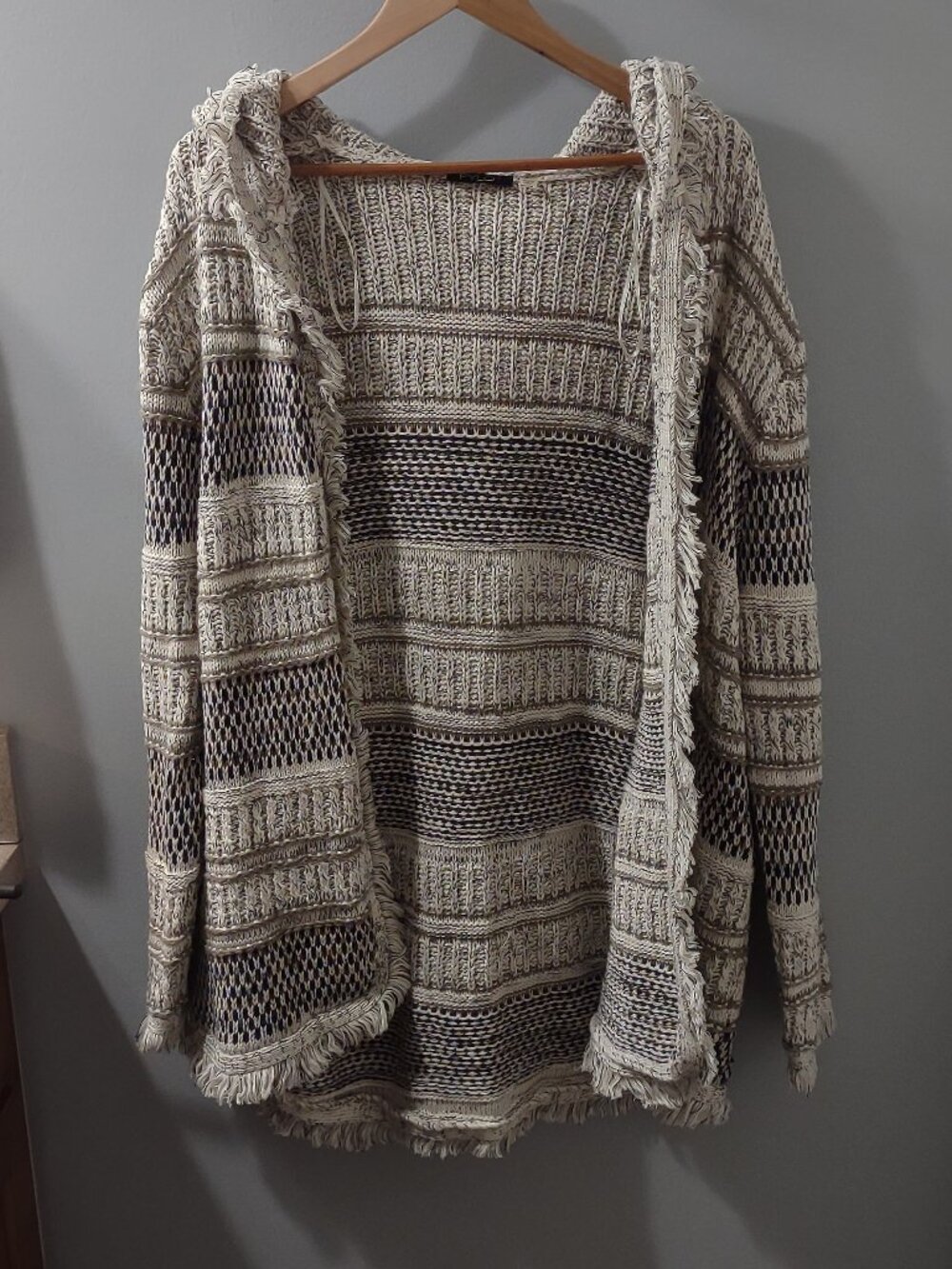Fylo NWT Hooded Woven Fringe Cardigan Boho Size XL